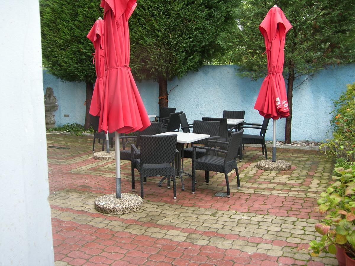 Shkodra Hotel 外观 照片