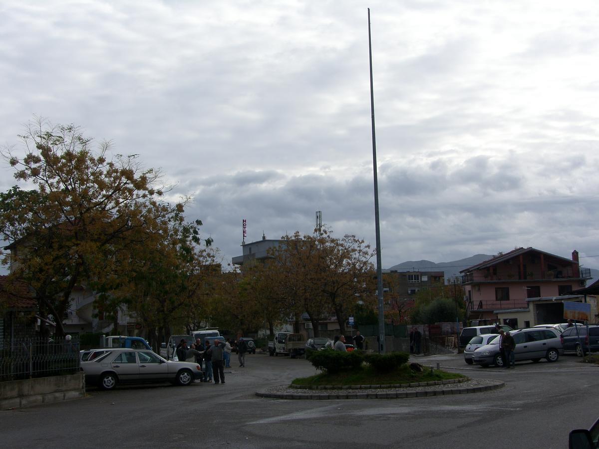 Shkodra Hotel 外观 照片