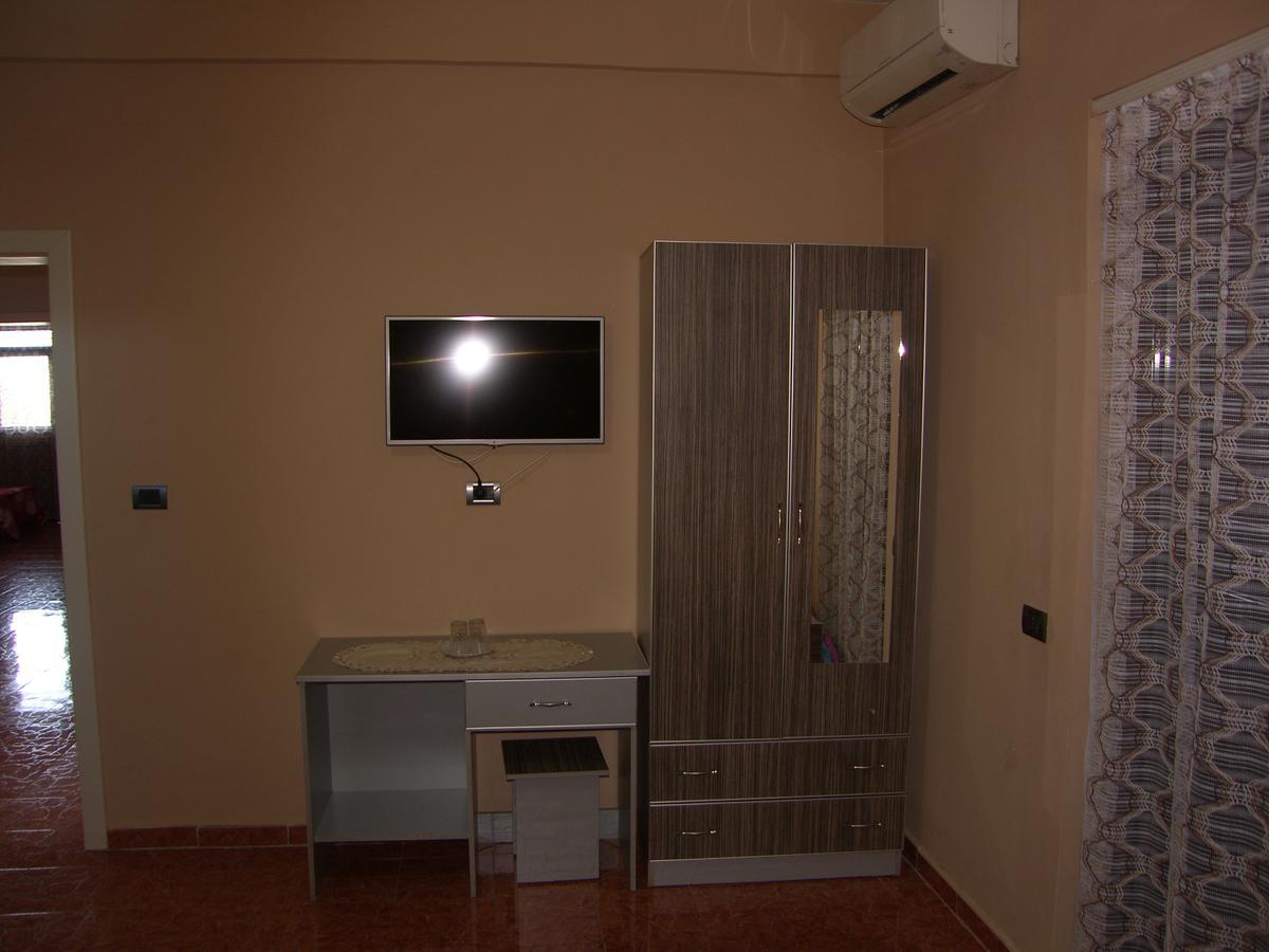 Shkodra Hotel 外观 照片