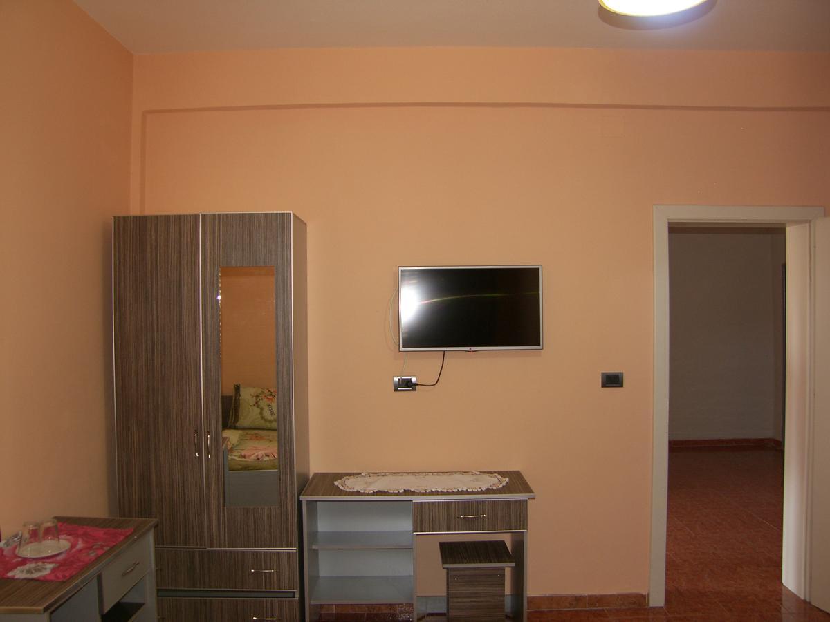 Shkodra Hotel 外观 照片