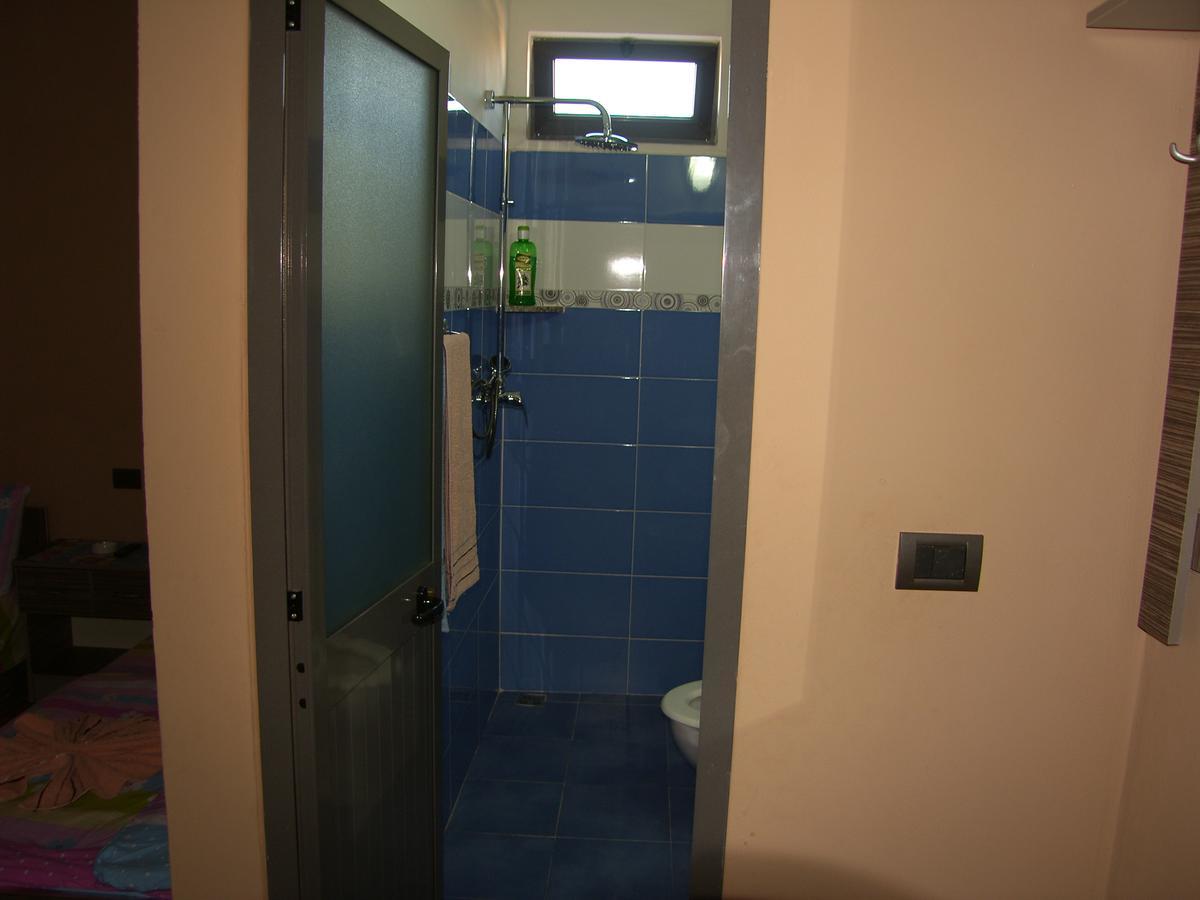 Shkodra Hotel 外观 照片