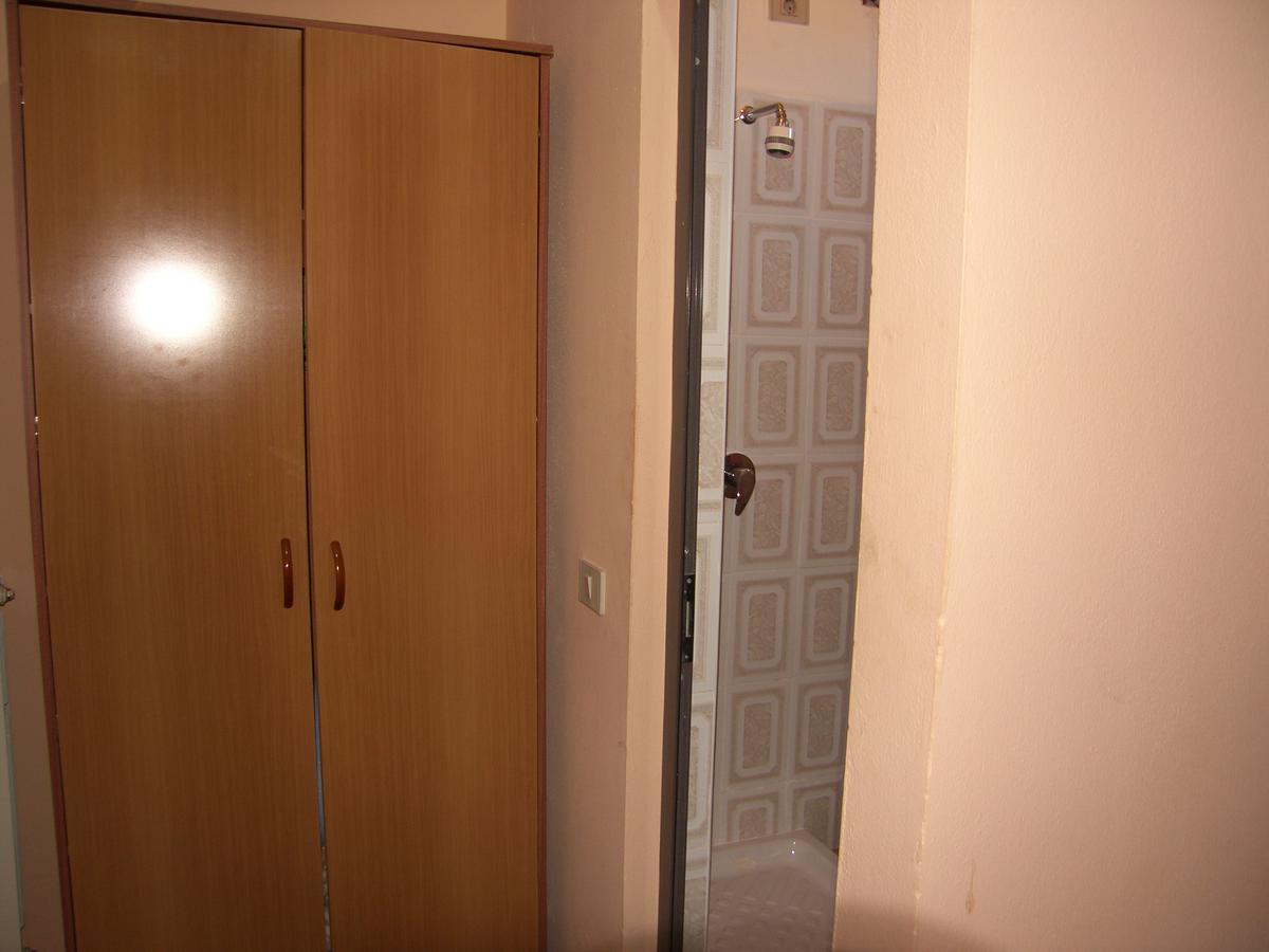 Shkodra Hotel 外观 照片