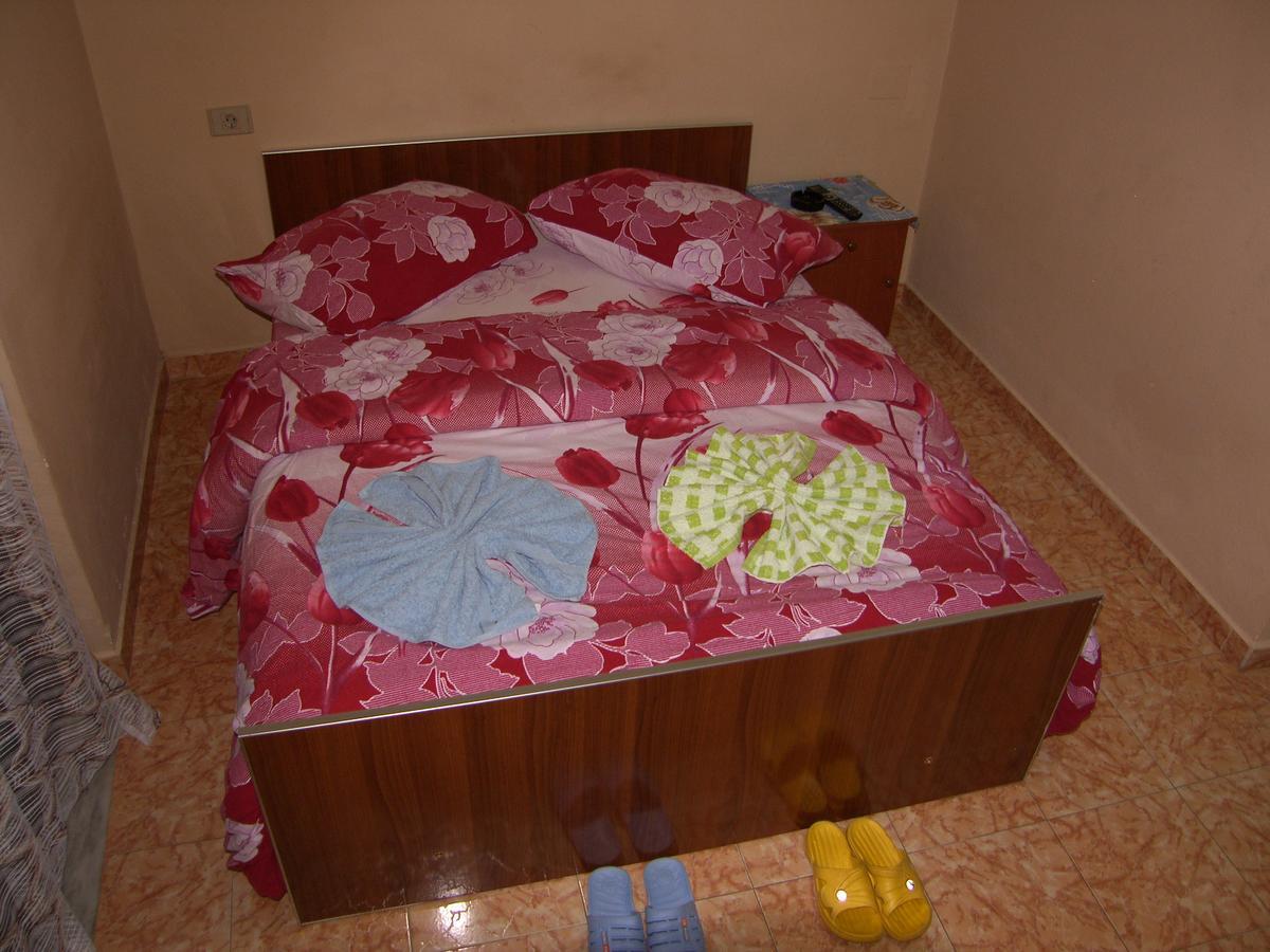 Shkodra Hotel 外观 照片