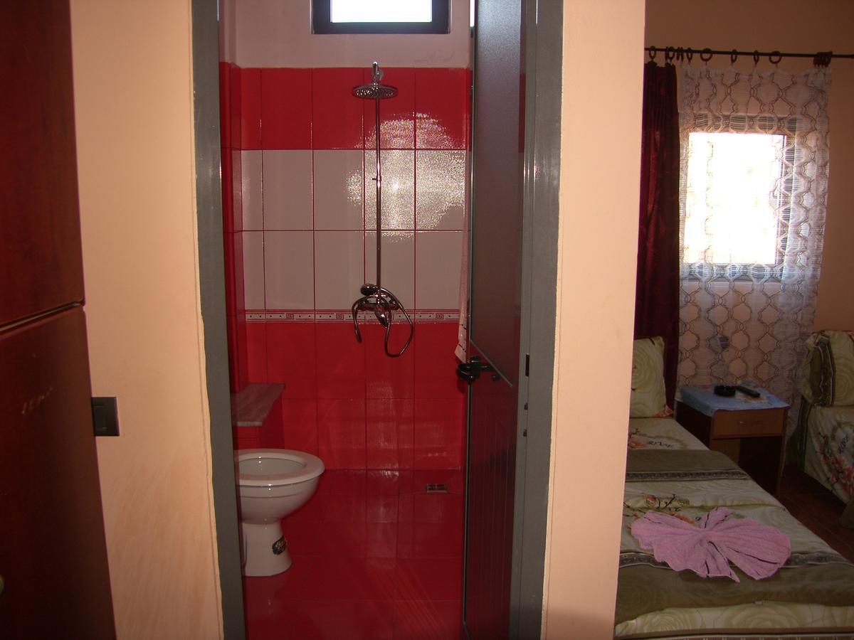 Shkodra Hotel 外观 照片