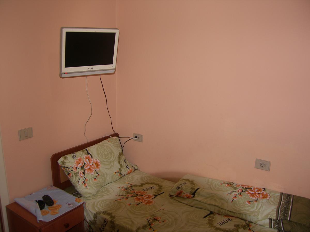 Shkodra Hotel 外观 照片