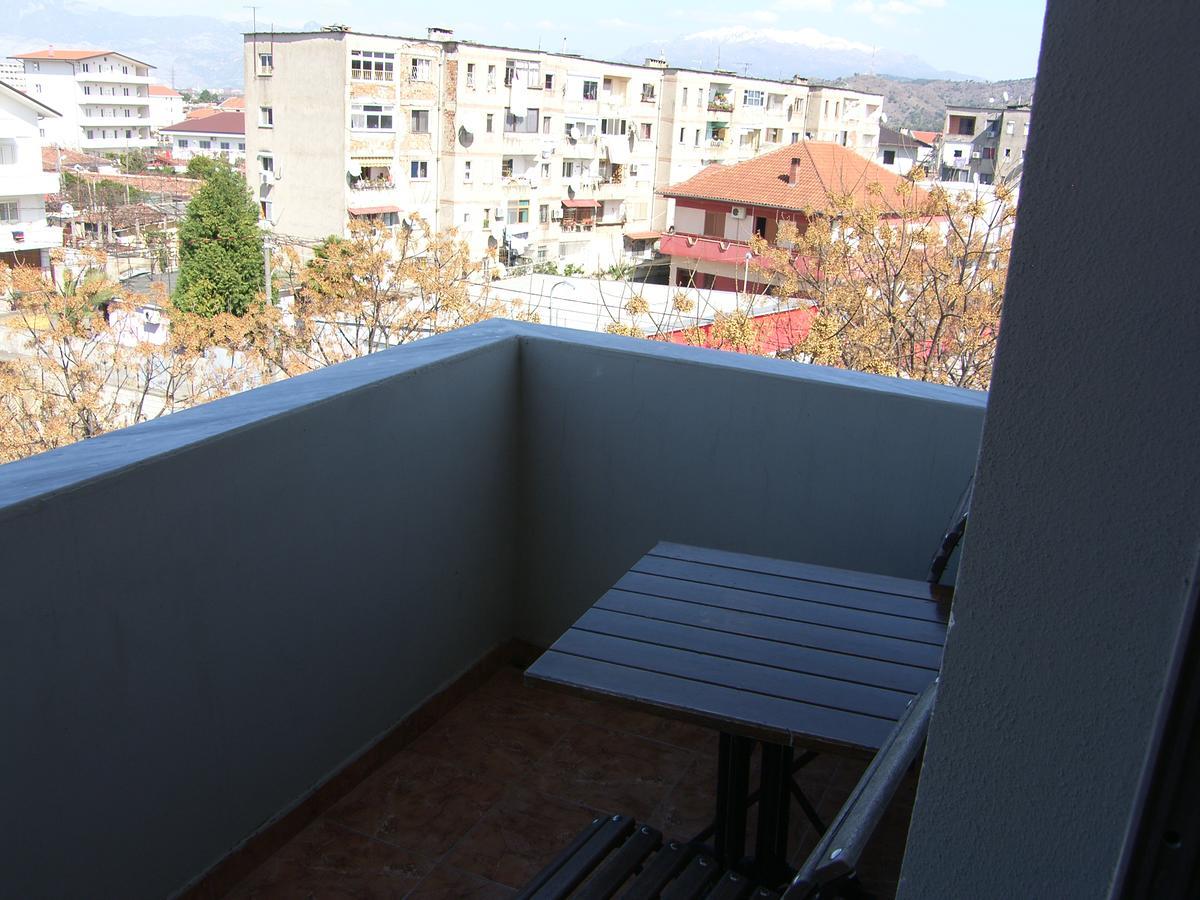 Shkodra Hotel 外观 照片