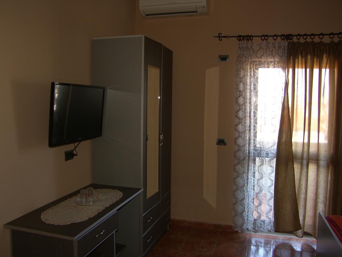 Shkodra Hotel 外观 照片